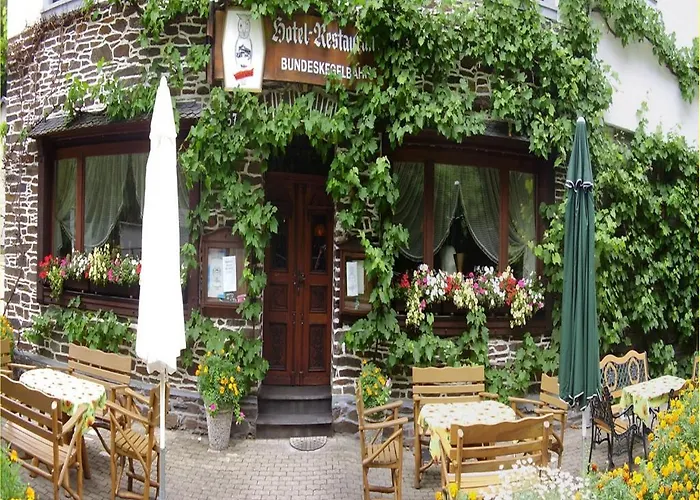 Moselhotel Waldeck بورجين